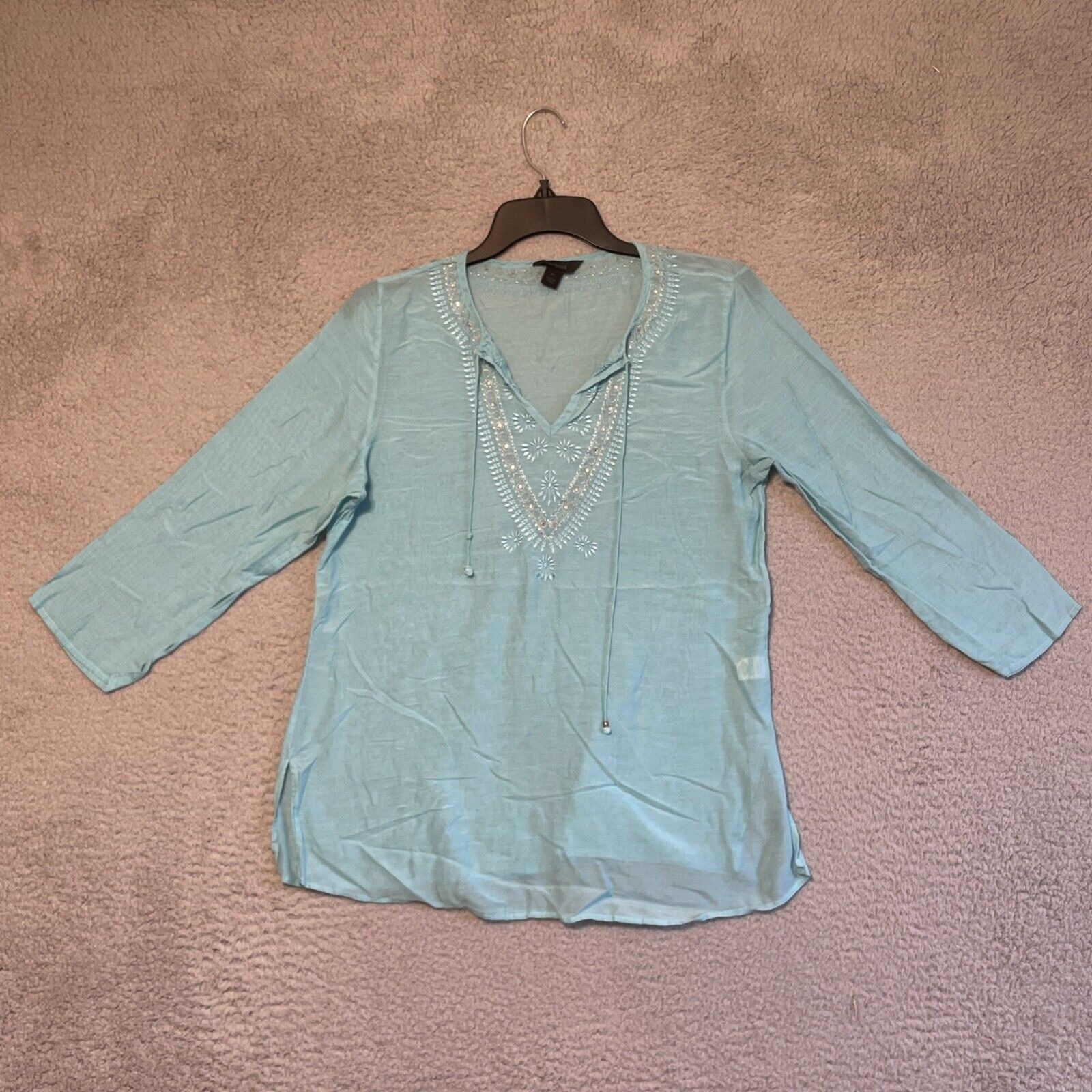 Express Women's Top Baby Blue 3/4 Sleeve V-Neck Embroidered Lace Size M